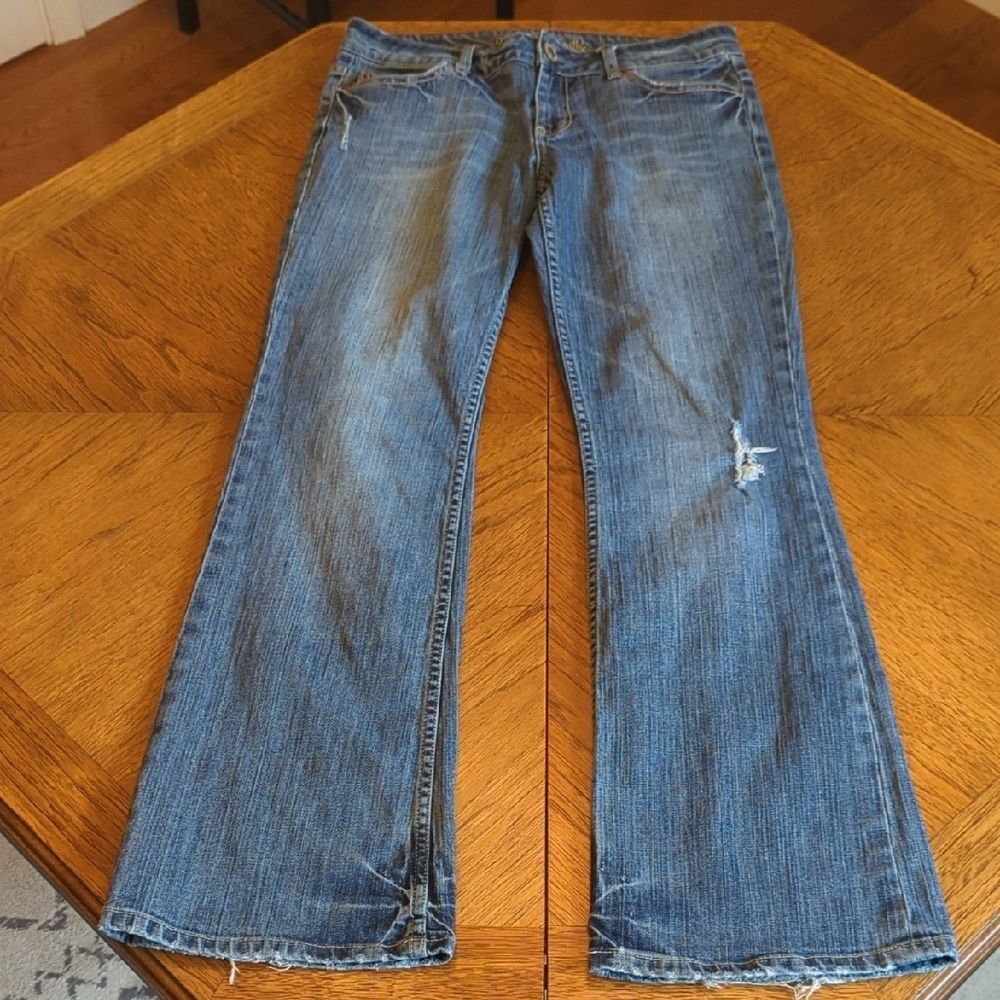 Y2K American Eagle Outfitters Classic Blue Jeans Lightly Distressed Hipster - Picture 6 of 14
